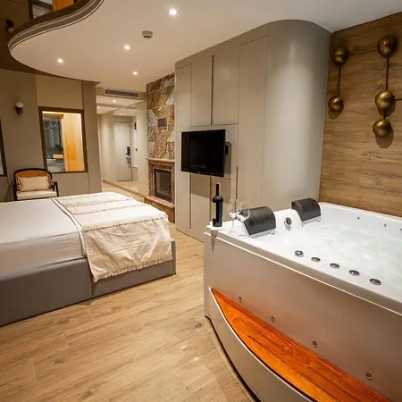 Verona Hotel *